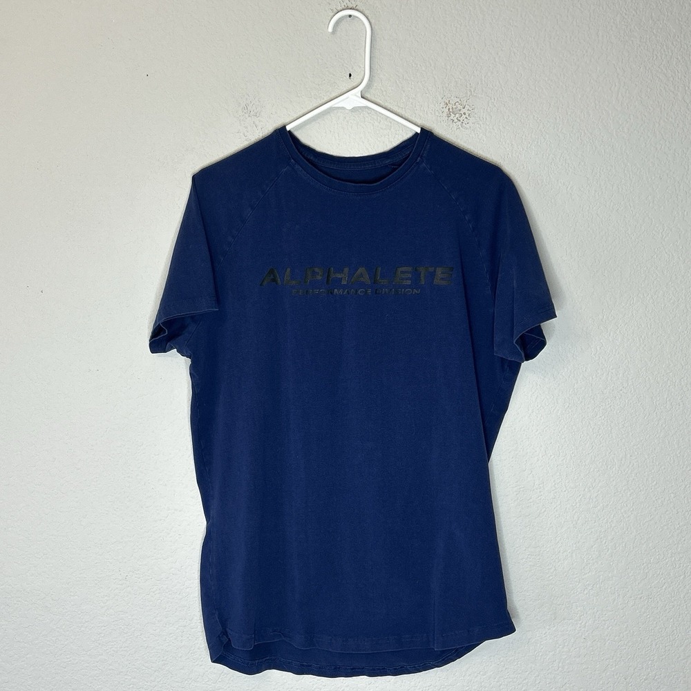 Alphalete Performance Fit Men's M Navy Blue Athletic Graphic T-Shirt Gym